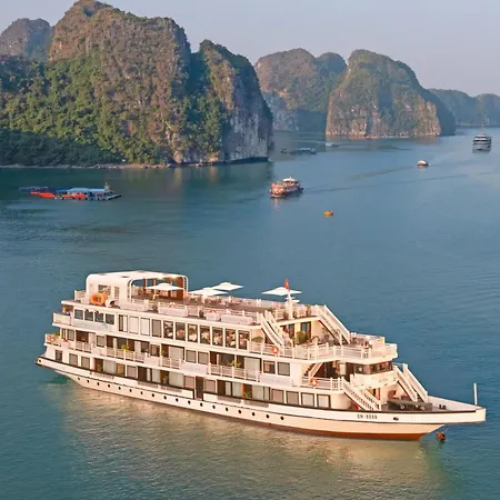 Hotel Arcady Boutique Cruise