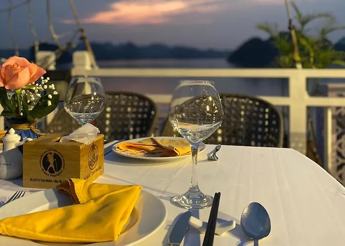 Arcady Boutique Cruise 5* Hạ Long